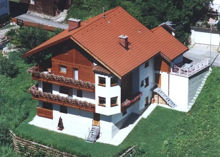 贝尔阿米公寓 公寓 *